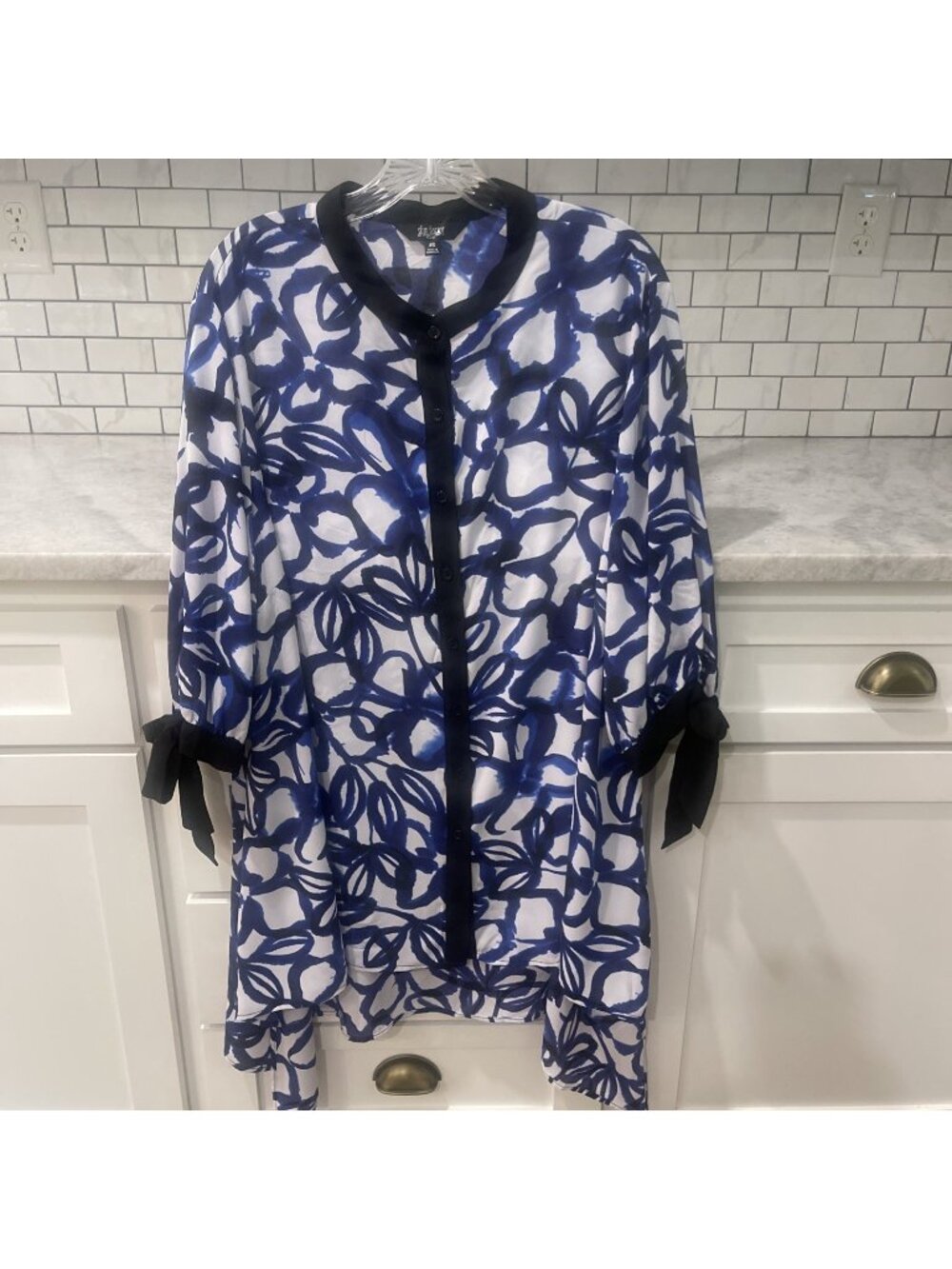 Slim Factor Tunic Top Womens 3X Blue Black Button Down 3/4 Sleeve Silky Bohemian